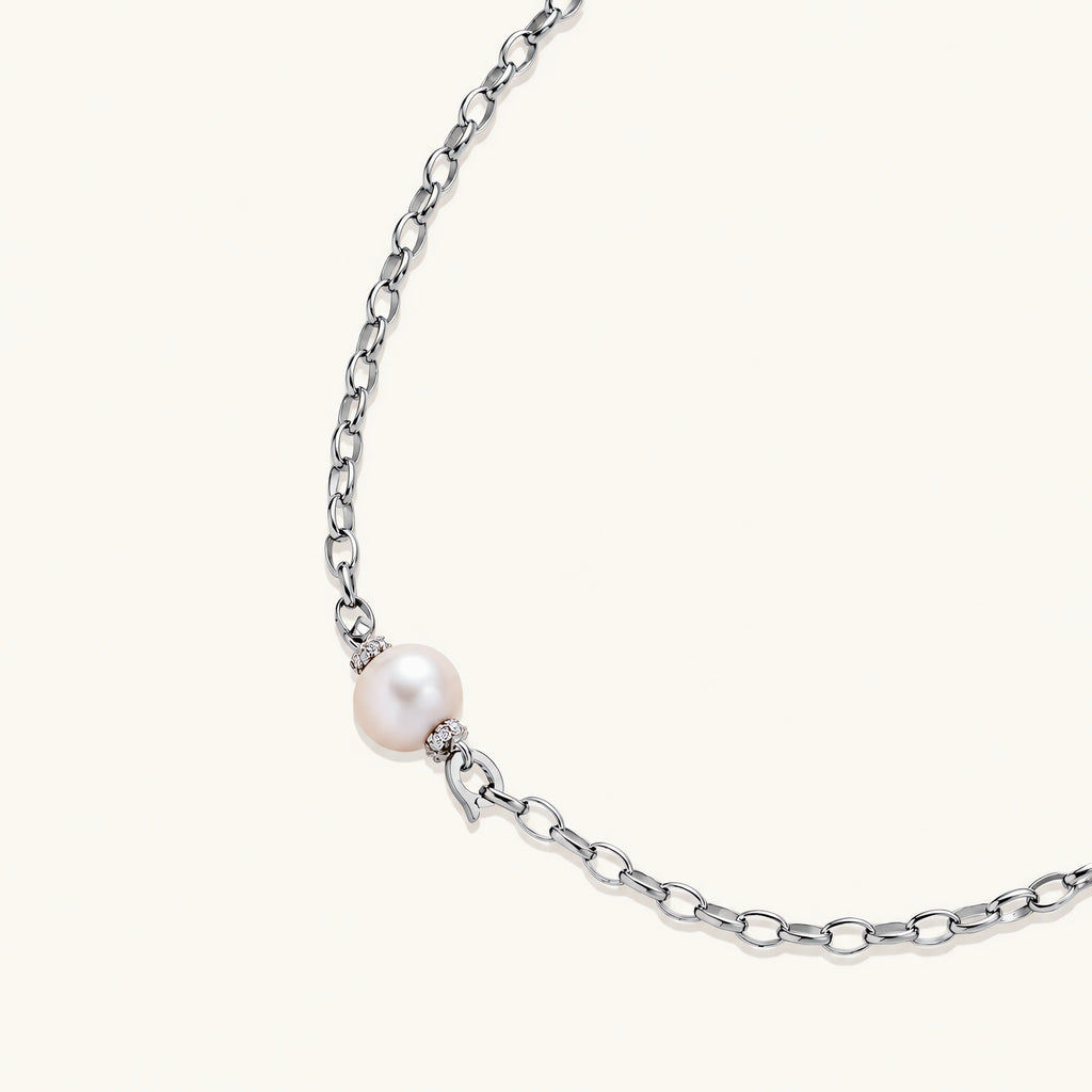 Luna Pearl Chain Necklace